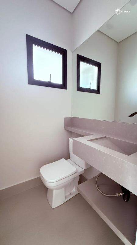Casa em Condomínio à venda no Condomínio Park Gran Reserve: LAVABO INTERNO