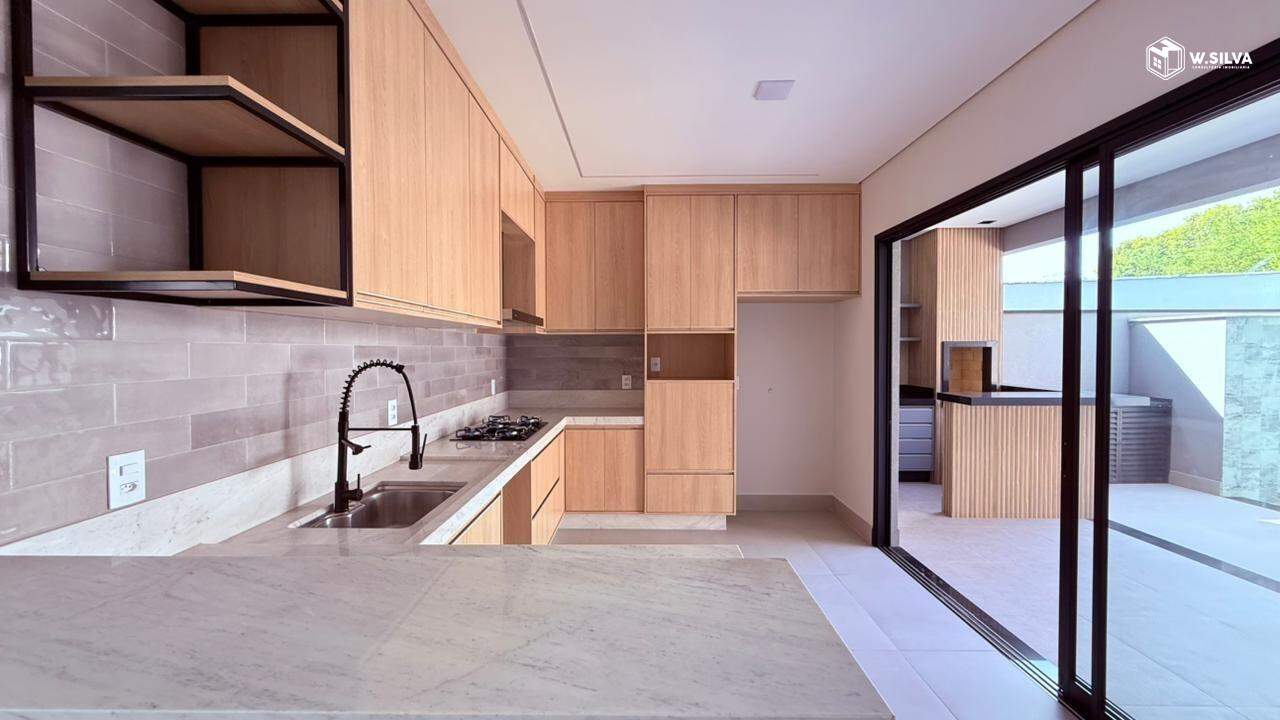 Casa em Condomínio à venda no Condomínio Park Gran Reserve: COZINHA