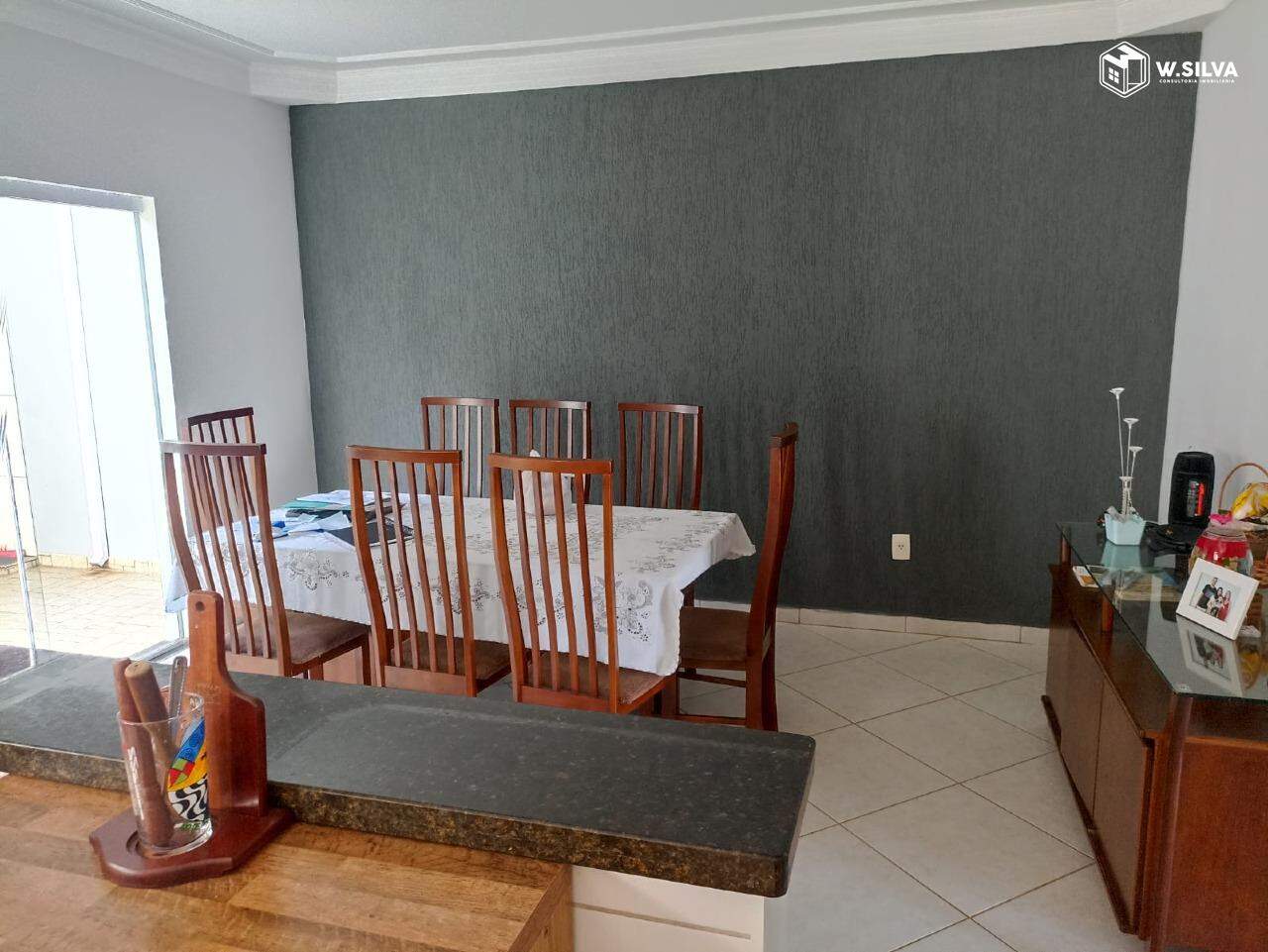 Casa em Bairro à venda no Residencial Monte Verde: