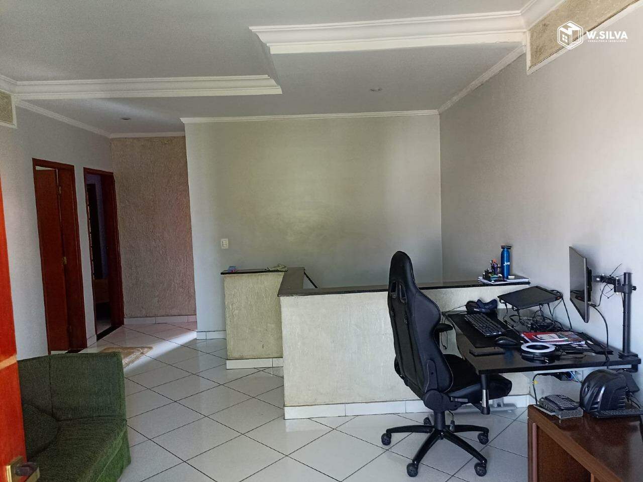 Casa em Bairro à venda no Residencial Monte Verde: