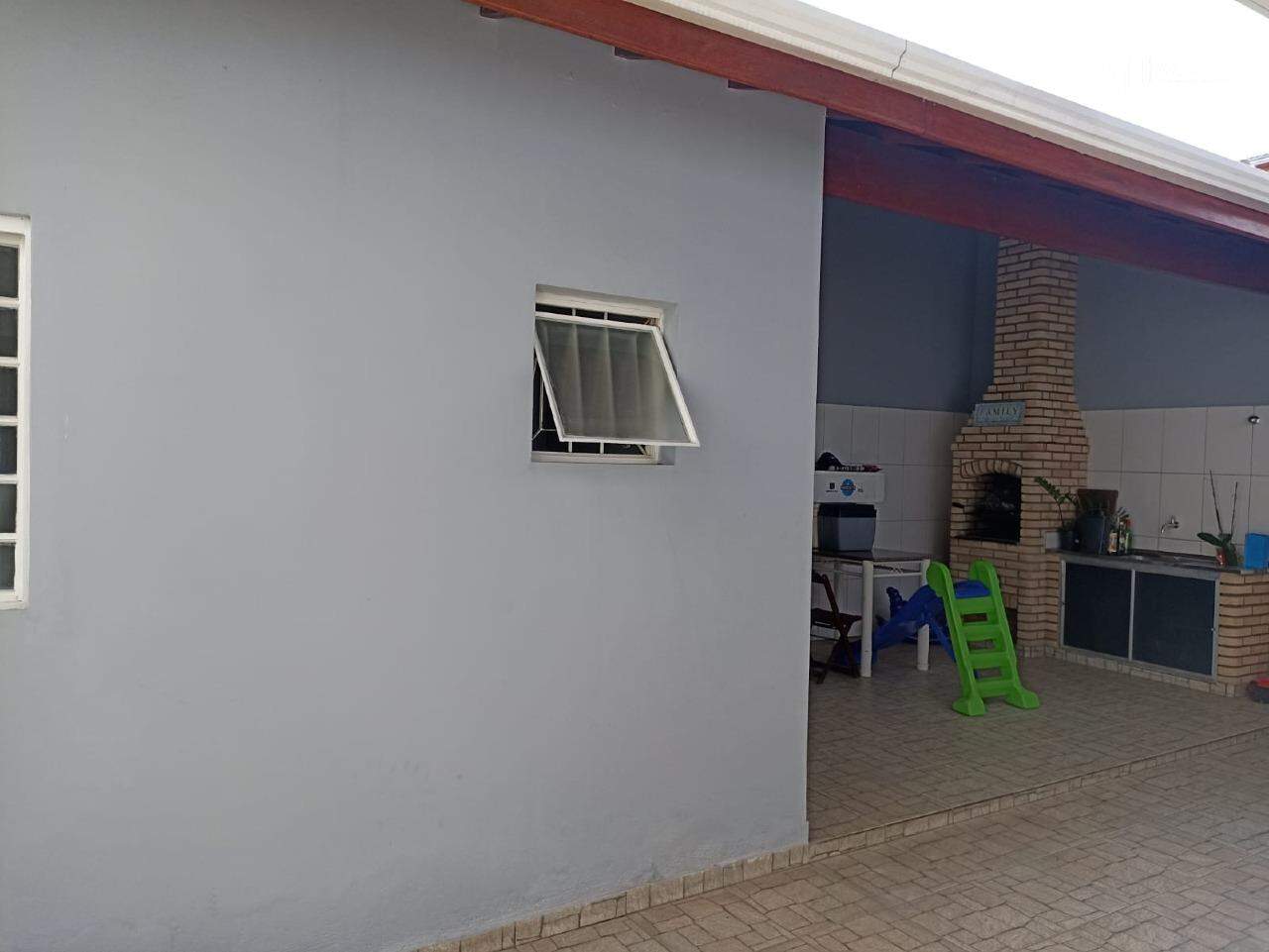 Casa em Bairro à venda no Residencial Monte Verde: