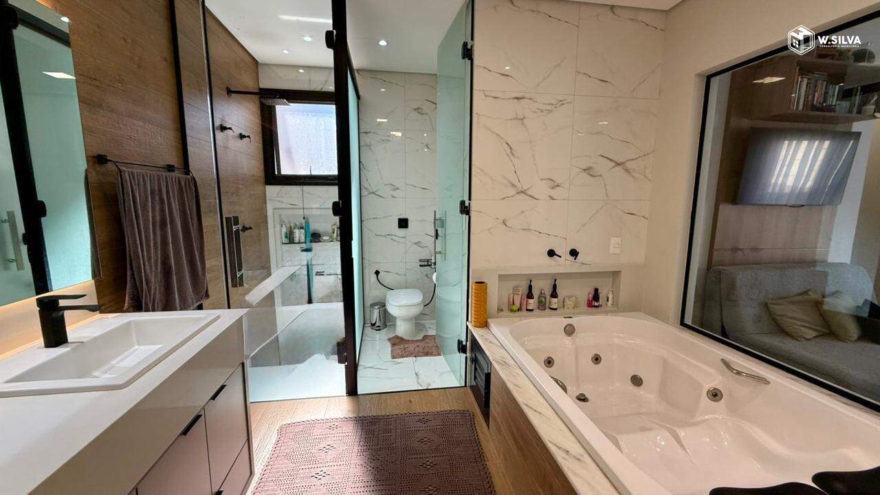 Casa em Condomínio à venda no Condominio Dona Maria Jose: Banheiro Suíte master