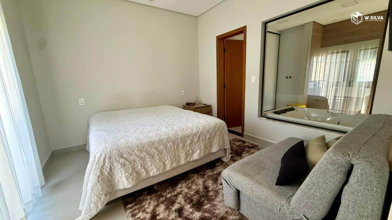 Casa em Condomínio à venda no Condominio Dona Maria Jose: Suíte master
