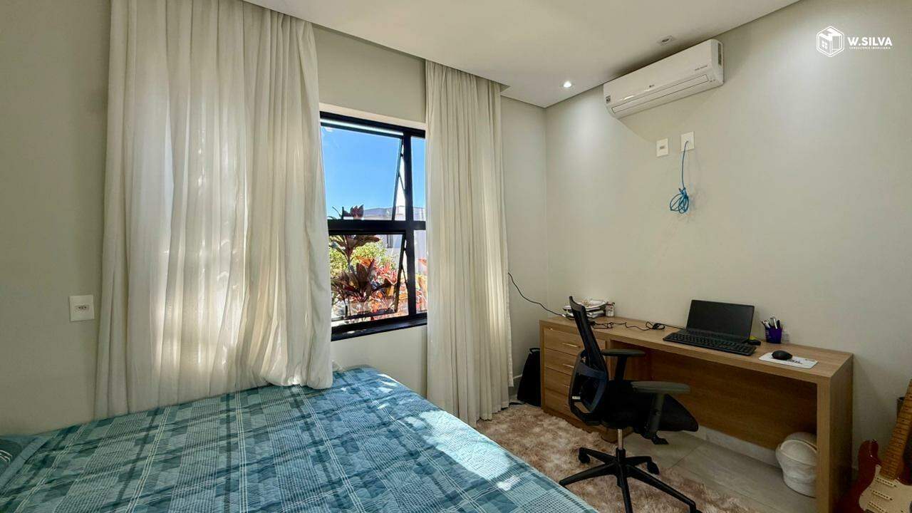 Casa em Condomínio à venda no Condominio Dona Maria Jose: Escritório