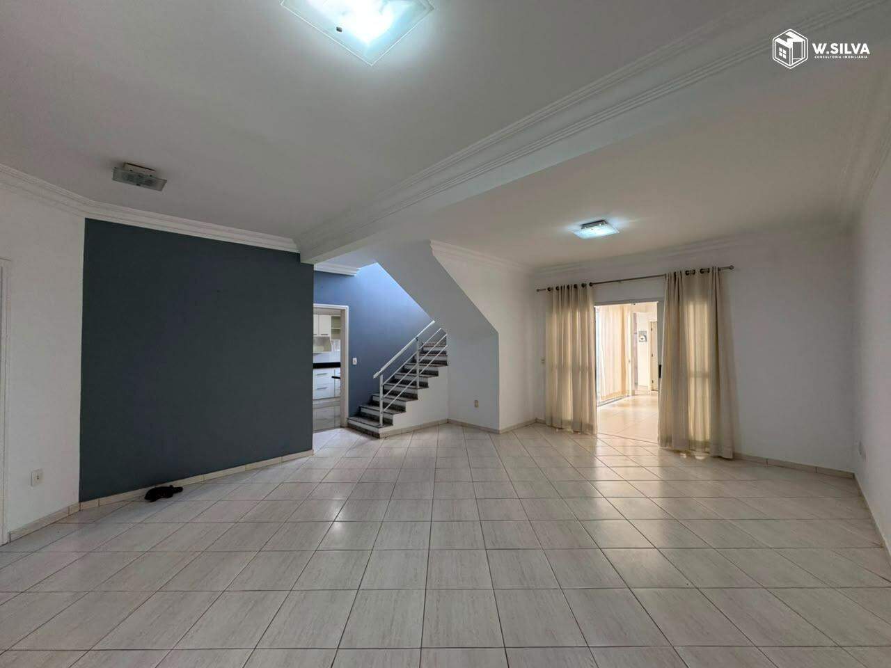 Casa em Condomínio à venda no Condomínio Jardim Portal dos Ipês: