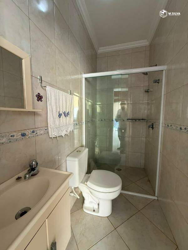 Casa em Condomínio à venda no Condomínio Jardim Portal dos Ipês: