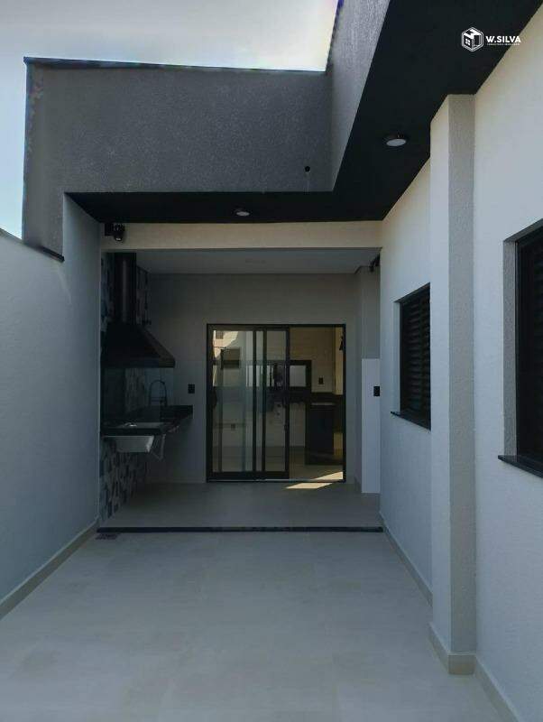 Casa em Bairro à venda no Jardim Bom Sucesso: 