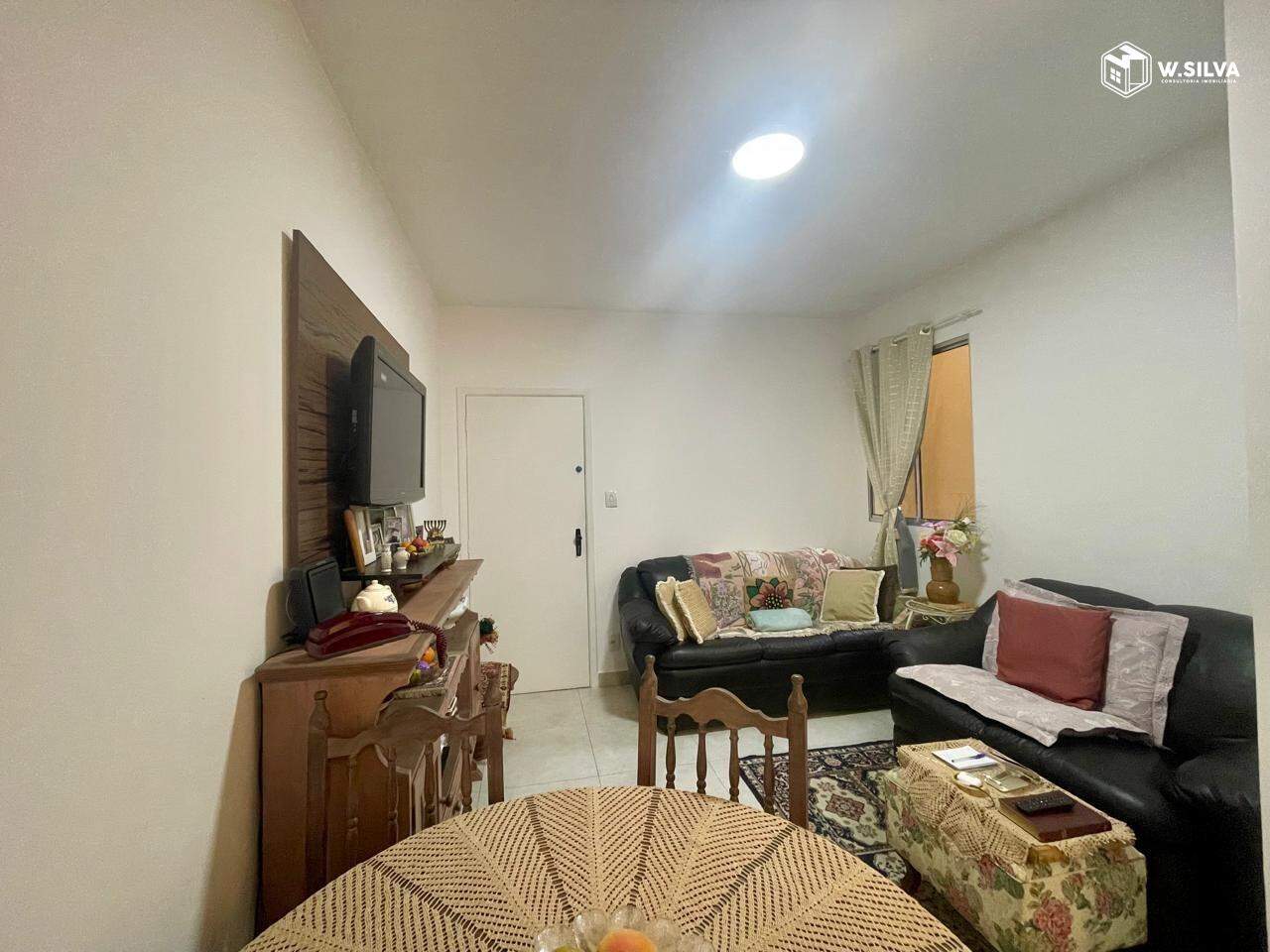Apartamento à venda no Village Azaleia: 