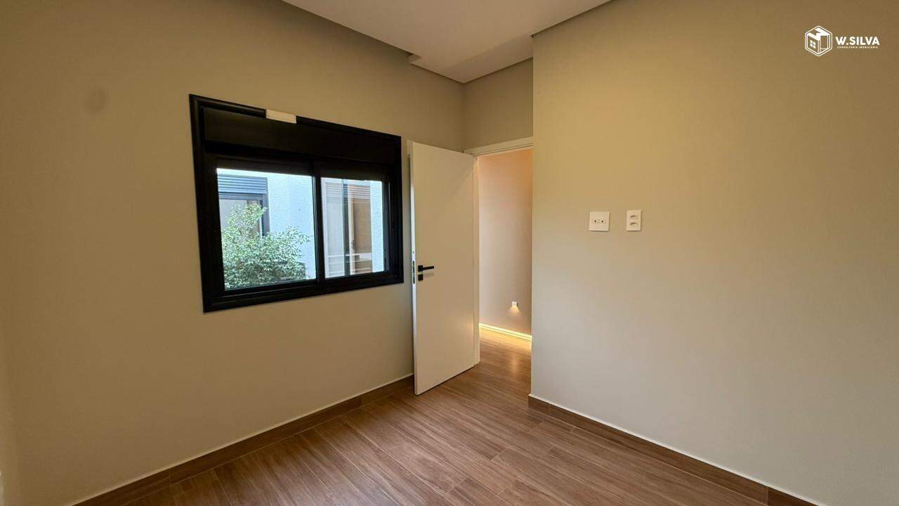 Casa em Condomínio à venda no Condomínio Residencial Viena: SUÍTE 2 