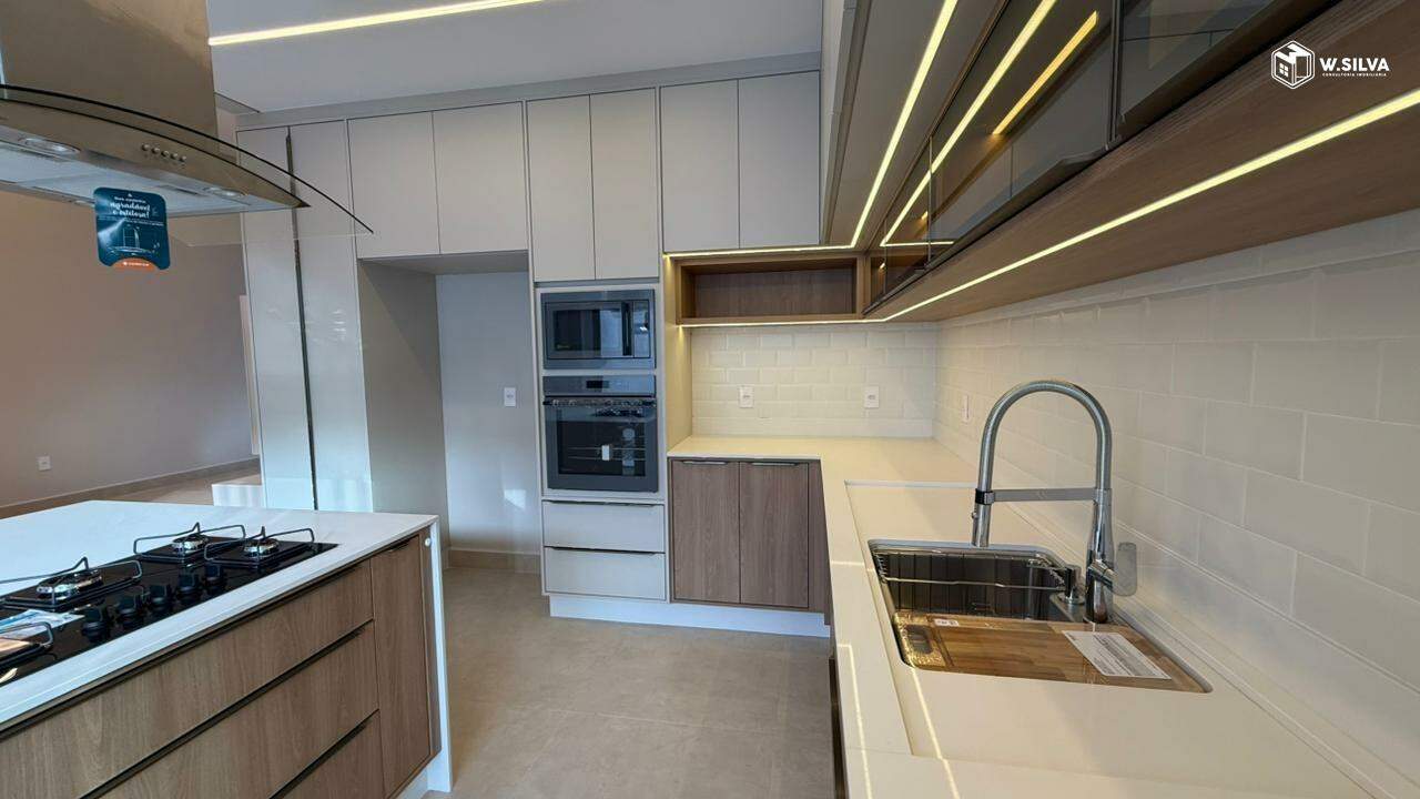 Casa em Condomínio à venda no Condomínio Residencial Viena: COZINHA
