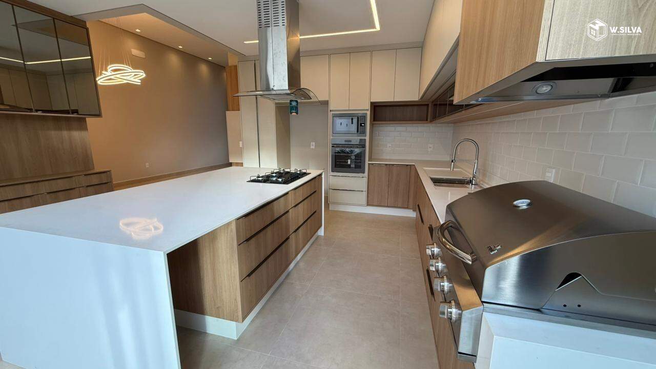 Casa em Condomínio à venda no Condomínio Residencial Viena: COZINHA