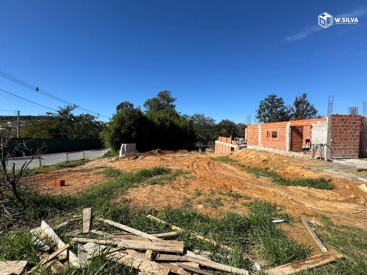 Terreno em condomínio à venda no Jardins do Golfe Residencial: