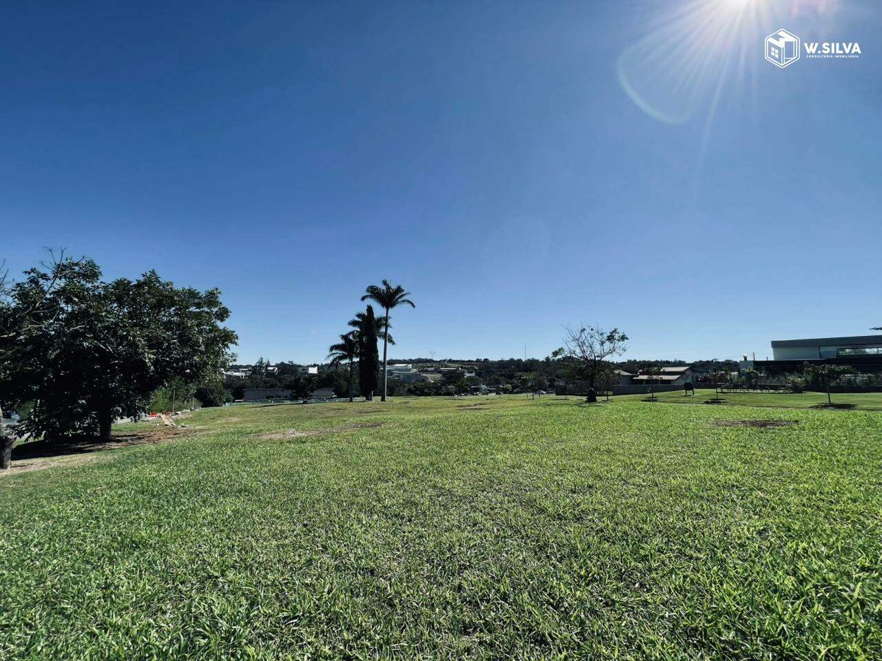 Terreno em condomínio à venda no Jardins do Golfe Residencial: