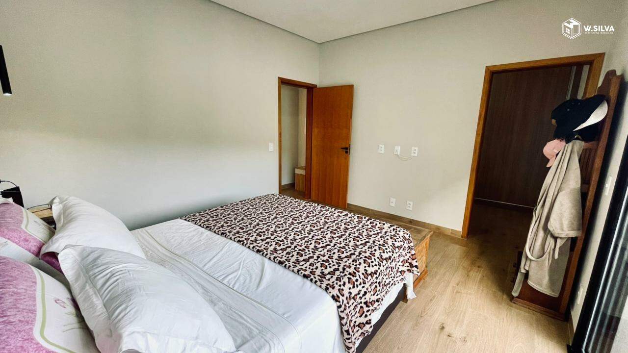 Casa à venda no Jardim Regente: 