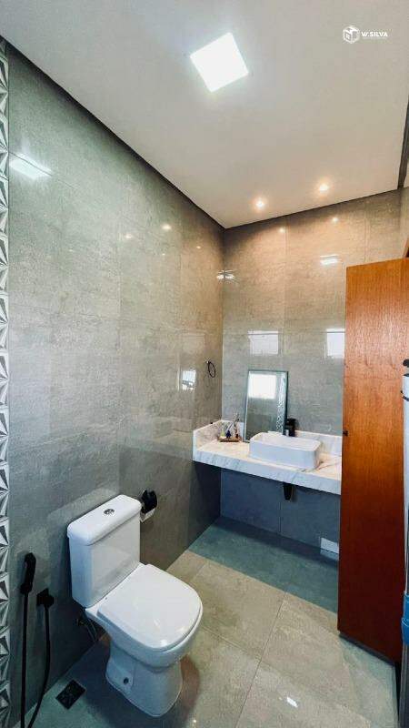 Casa à venda no Jardim Regente: 