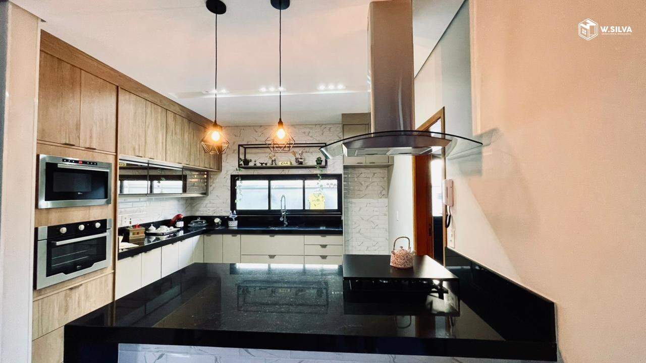 Casa à venda no Jardim Regente: 