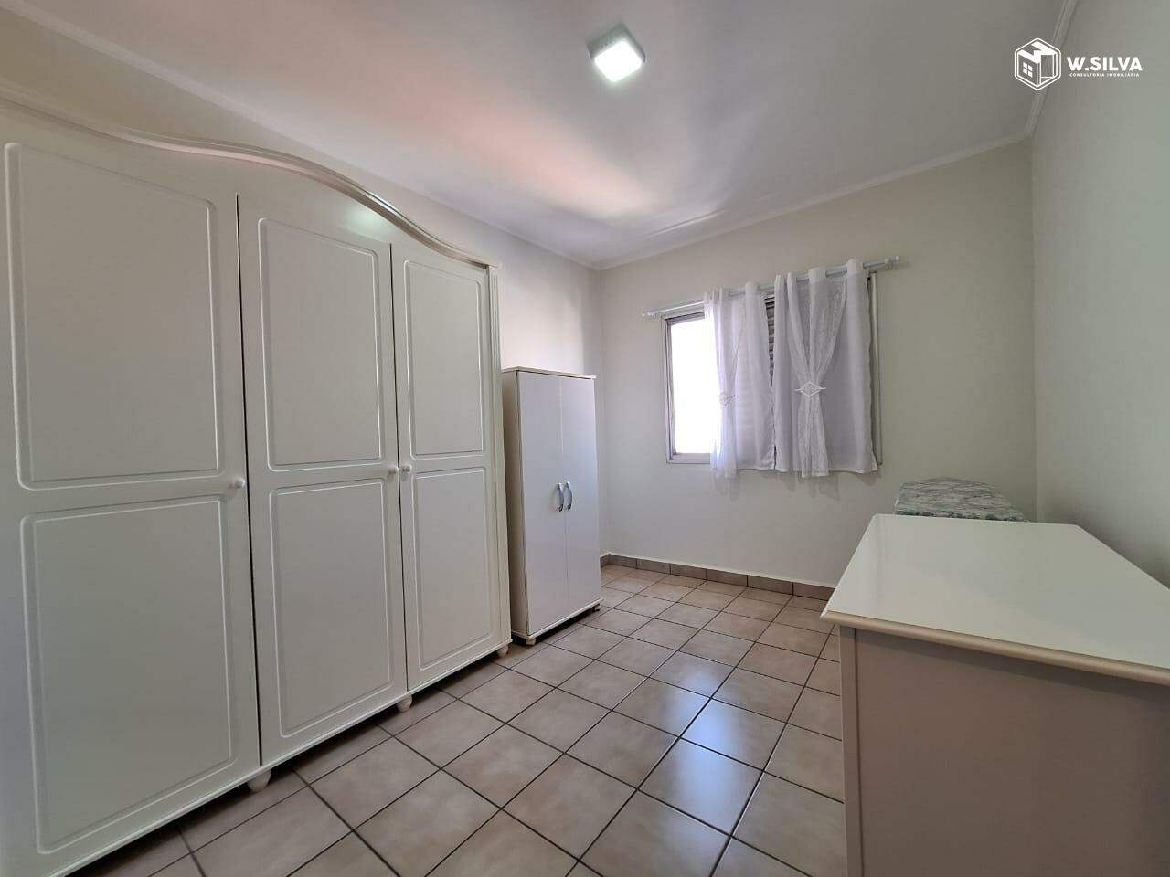 Apartamento à venda no Edifício Ana Lucia: