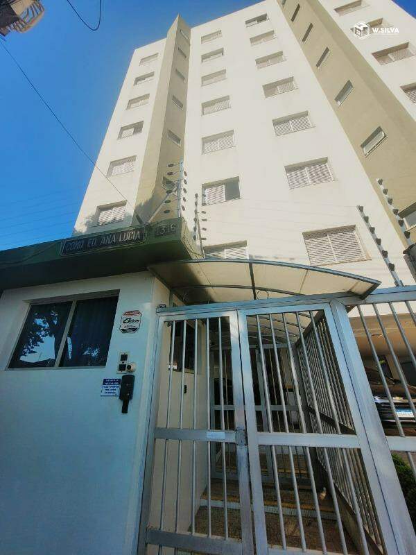 Apartamento à venda no Edifício Ana Lucia: