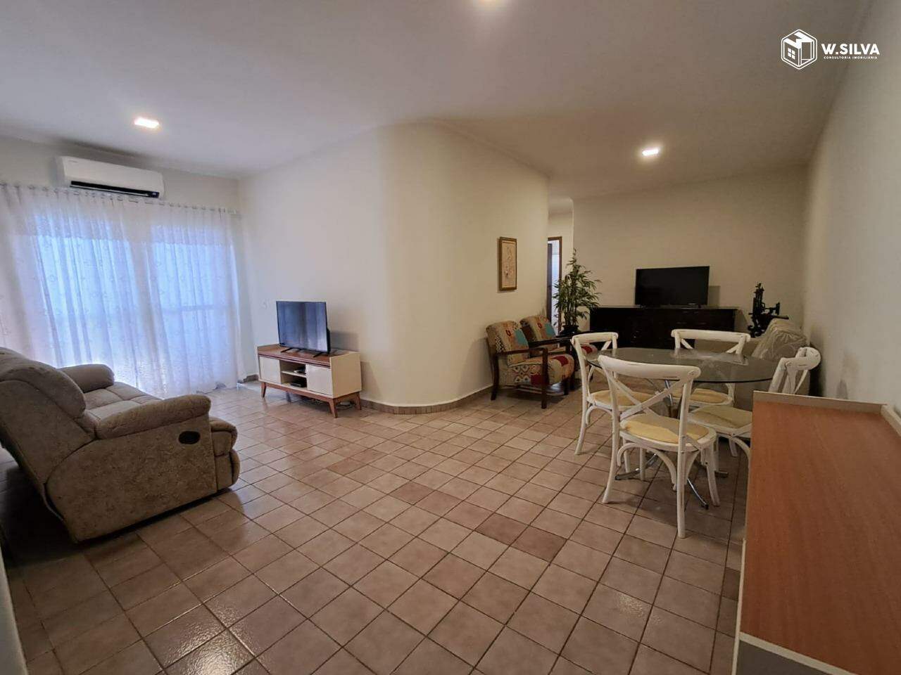 Apartamento à venda no Edifício Ana Lucia: