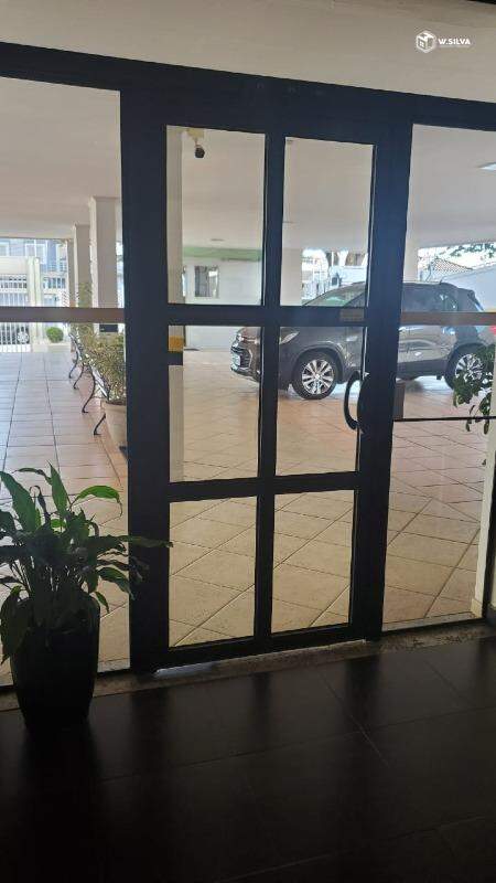 Apartamento à venda no Edifício Ana Lucia: