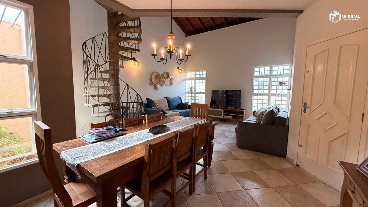 Casa à venda no Jardim Regente: 