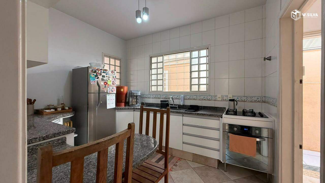 Casa à venda no Jardim Regente: 