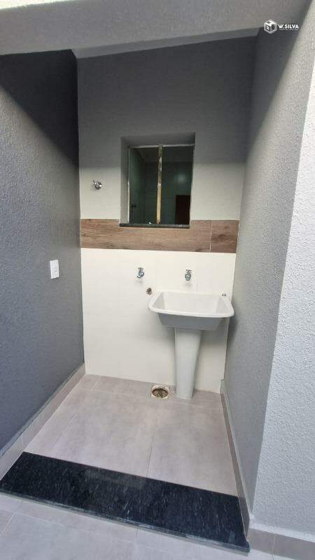 Casa à venda no Vila Brizzola: