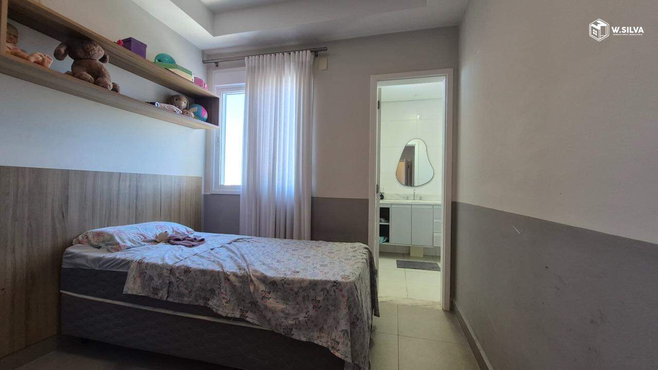 Apartamento à venda no Bairro Pau Preto: