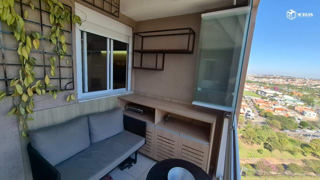 Apartamento à venda no Bairro Pau Preto: