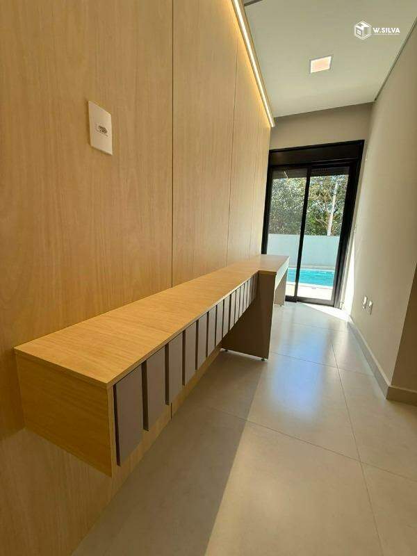 Casa em Condomínio à venda no Loteamento Park Gran Reserve: 