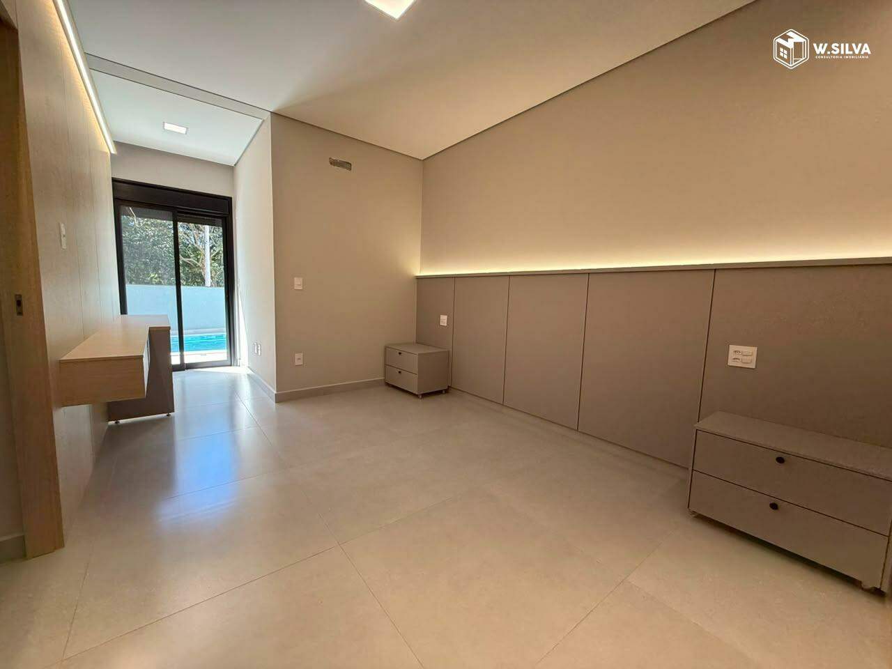 Casa em Condomínio à venda no Loteamento Park Gran Reserve: 