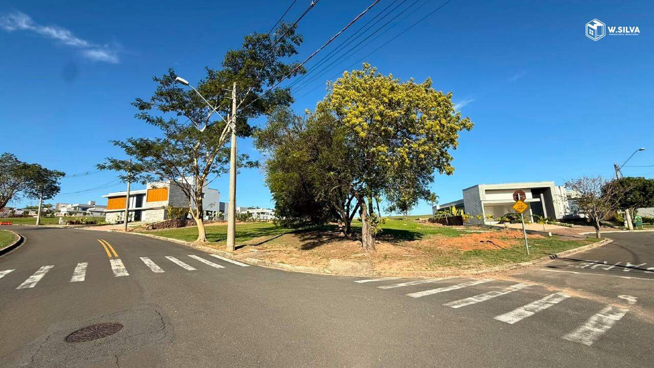 Terreno em condomínio à venda no Jardim Indaiatuba Golf: 