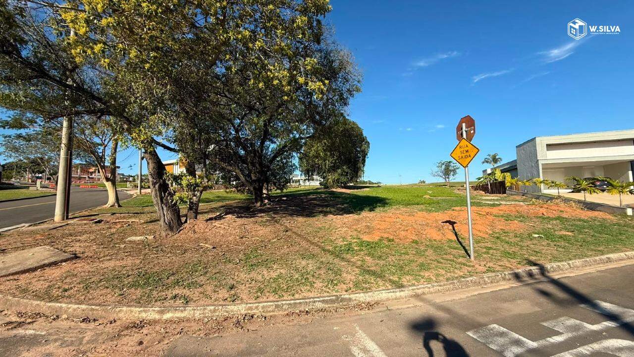 Terreno em condomínio à venda no Jardim Indaiatuba Golf: 