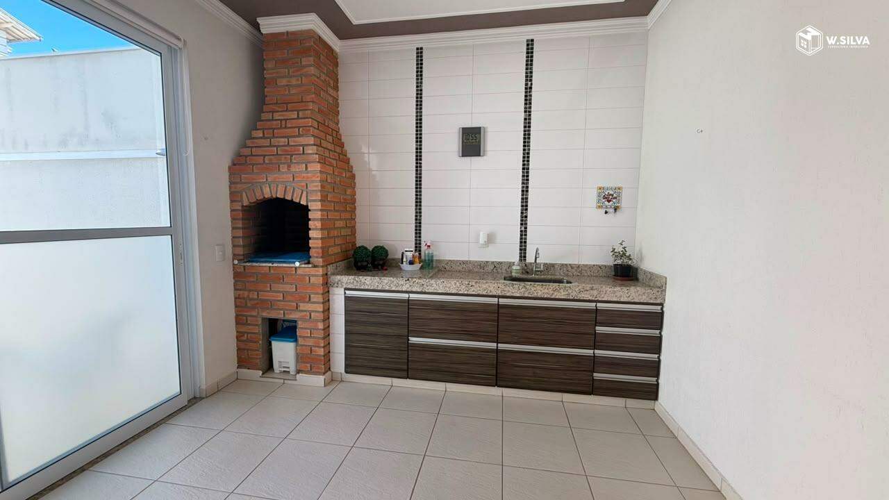 Casa em Condomínio à venda no Jardim Portal dos Ipês: 