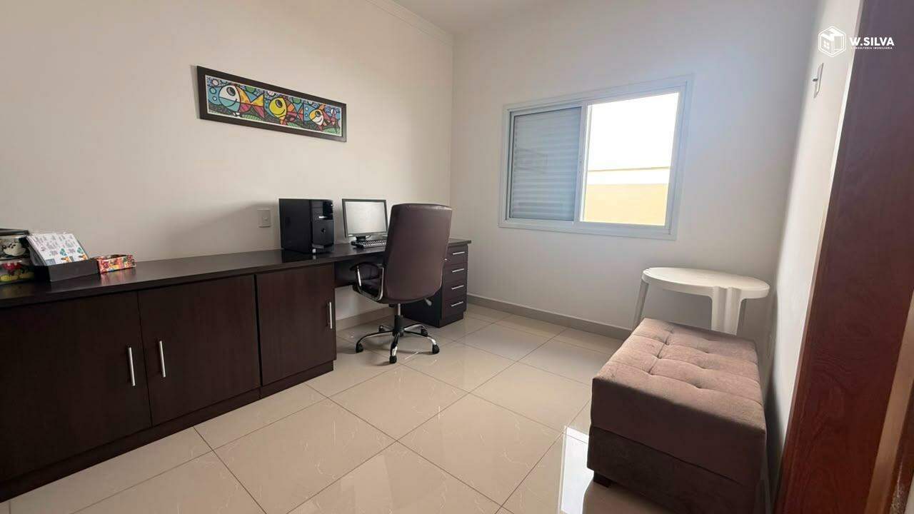 Casa em Condomínio à venda no Jardim Portal dos Ipês: 