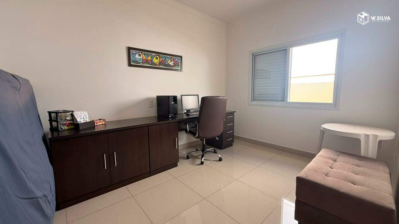 Casa em Condomínio à venda no Jardim Portal dos Ipês: 