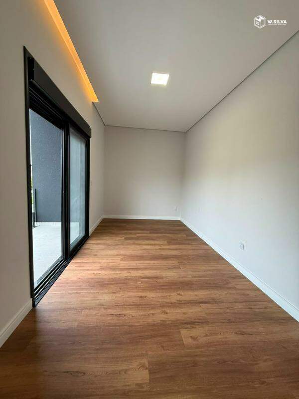 Casa em Condomínio à venda no Condomínio Terra Magna: 