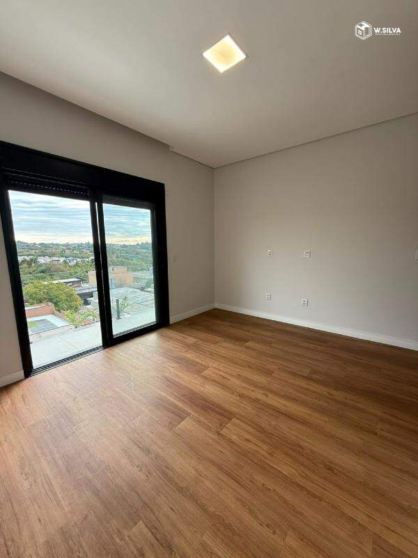 Casa em Condomínio à venda no Condomínio Terra Magna: 