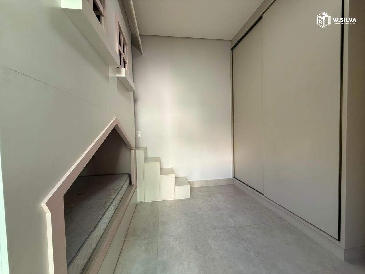 Casa em Condomínio à venda no Jardim Residencial Maria Dulce: