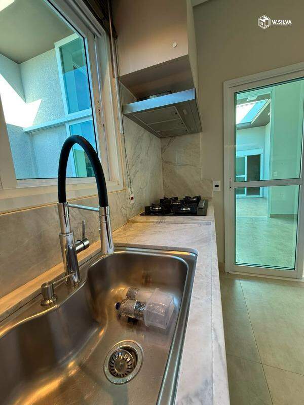 Casa em Condomínio à venda no Jardim Residencial Maria Dulce: