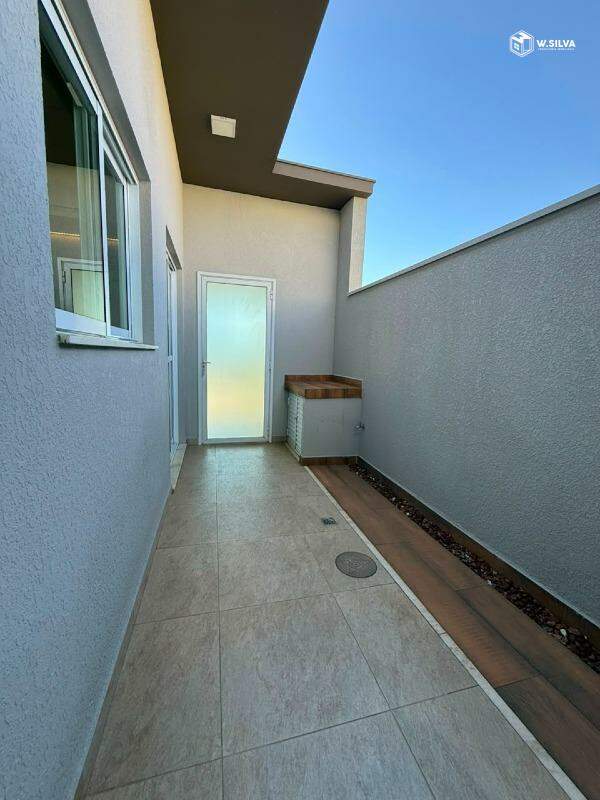Casa em Condomínio à venda no Jardim Residencial Maria Dulce: