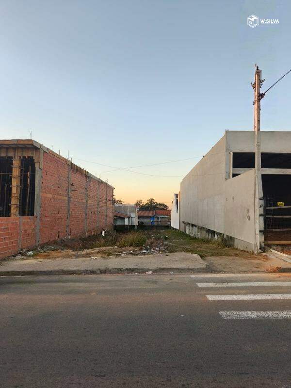 Terreno à venda no Jardim dos Colibris: 