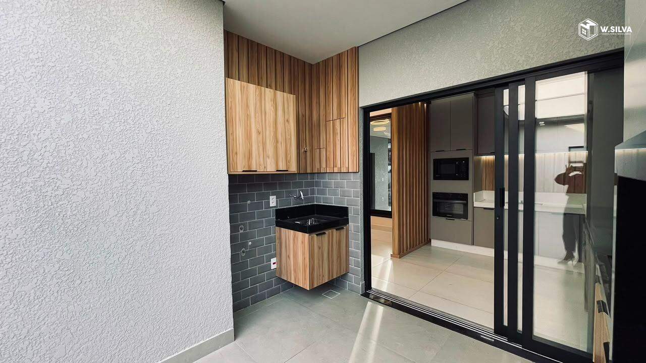 Casa em Condomínio à venda no Condomínio Park Gran Reserve: