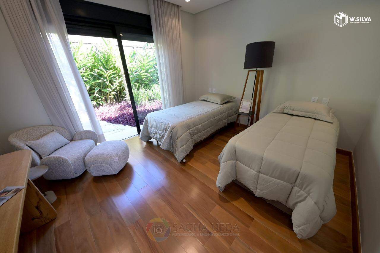 Casa em Condomínio à venda no Condomínio Parque Villa dos Pinheiros:
