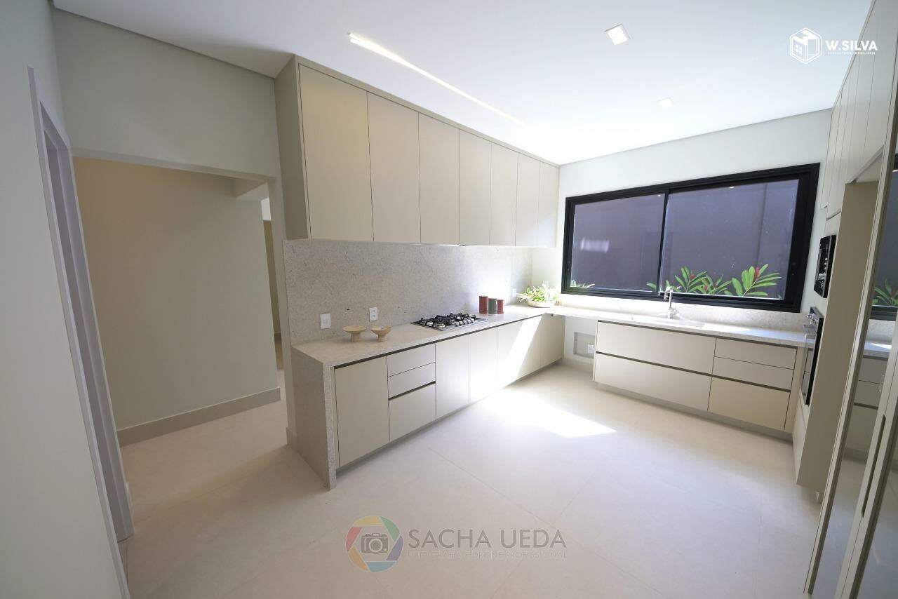 Casa em Condomínio à venda no Condomínio Parque Villa dos Pinheiros: