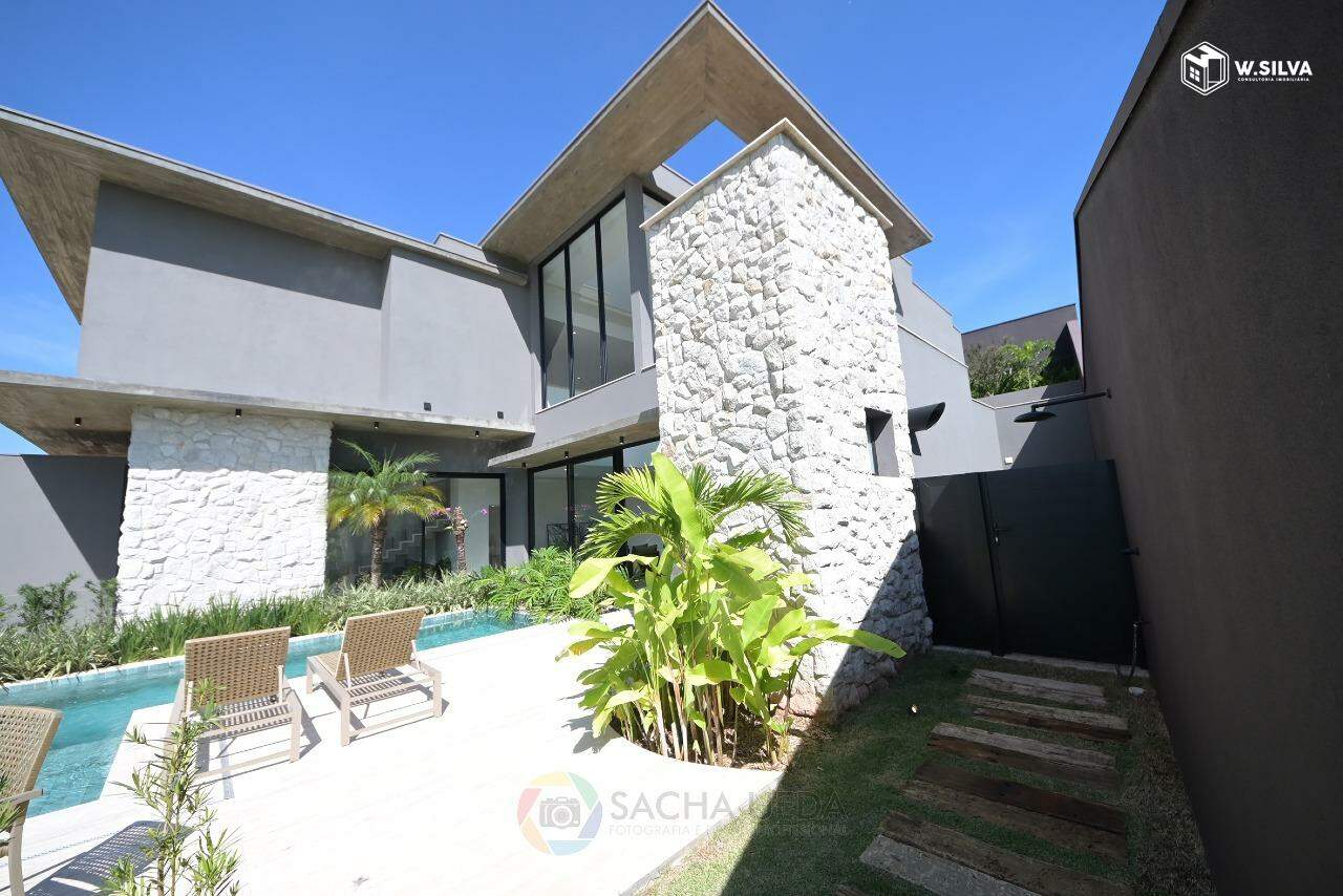 Casa em Condomínio à venda no Condomínio Parque Villa dos Pinheiros: