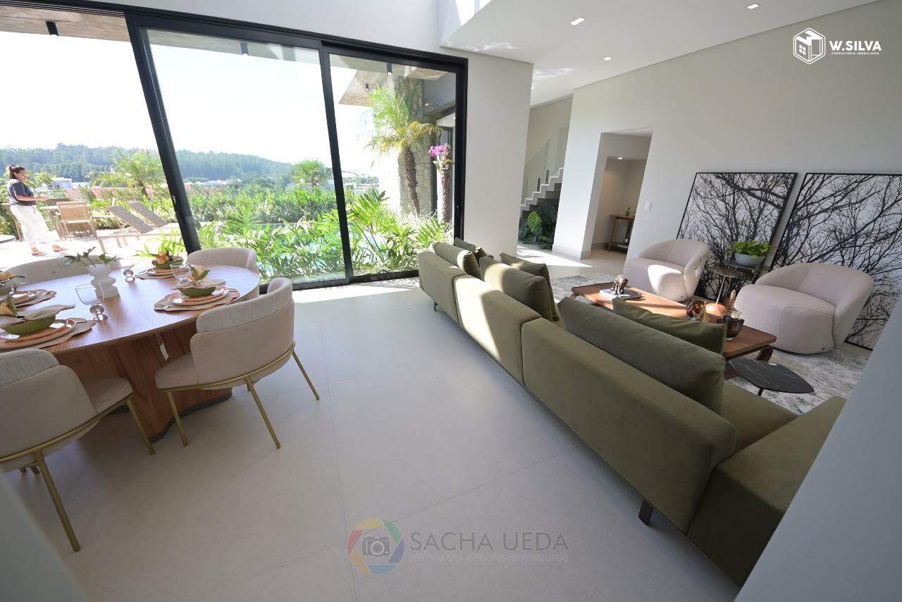 Casa em Condomínio à venda no Condomínio Parque Villa dos Pinheiros: