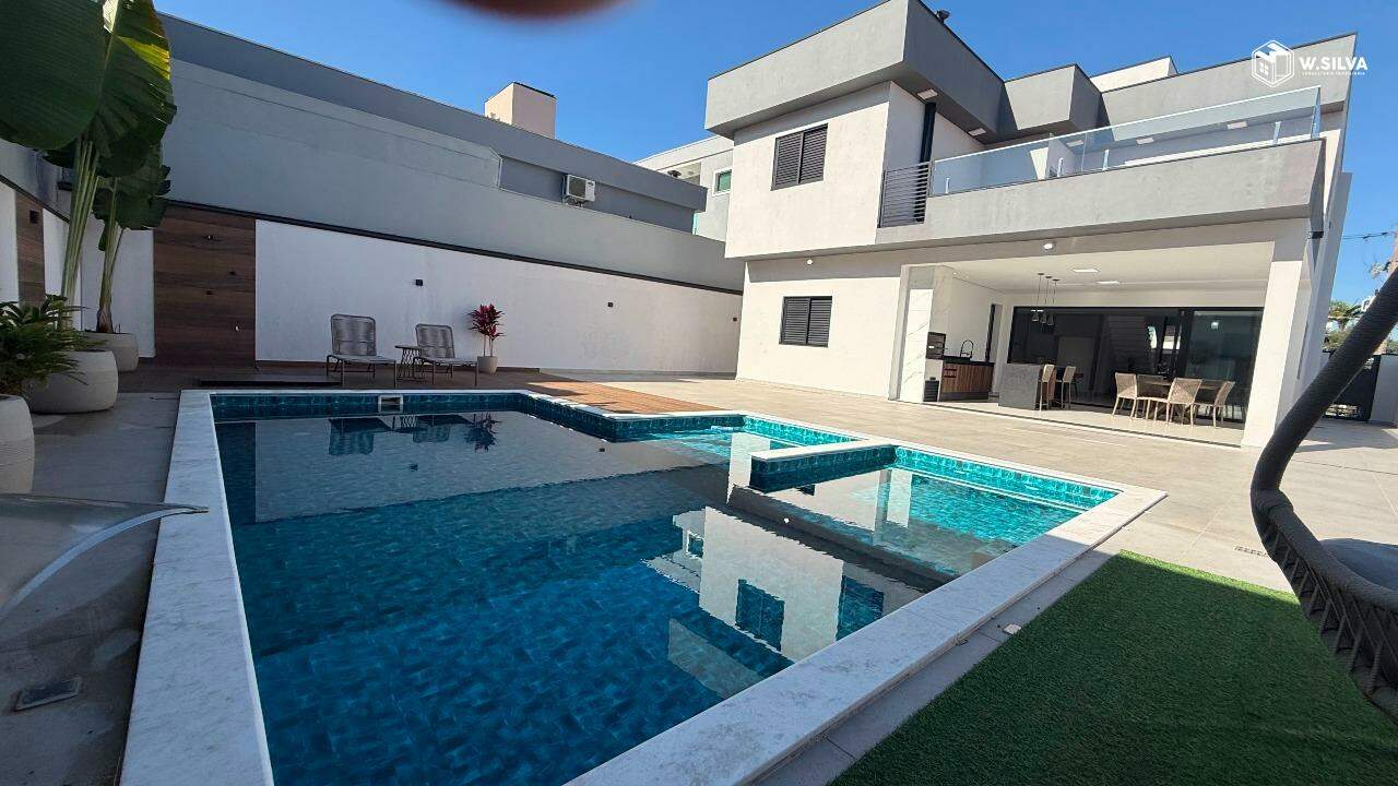 Casa em Condomínio à venda no Condomínio Residencial Helvétia Park: