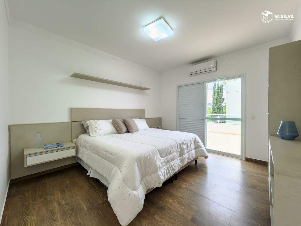 Casa em Condomínio à venda no Condomínio Amstalden Residence: