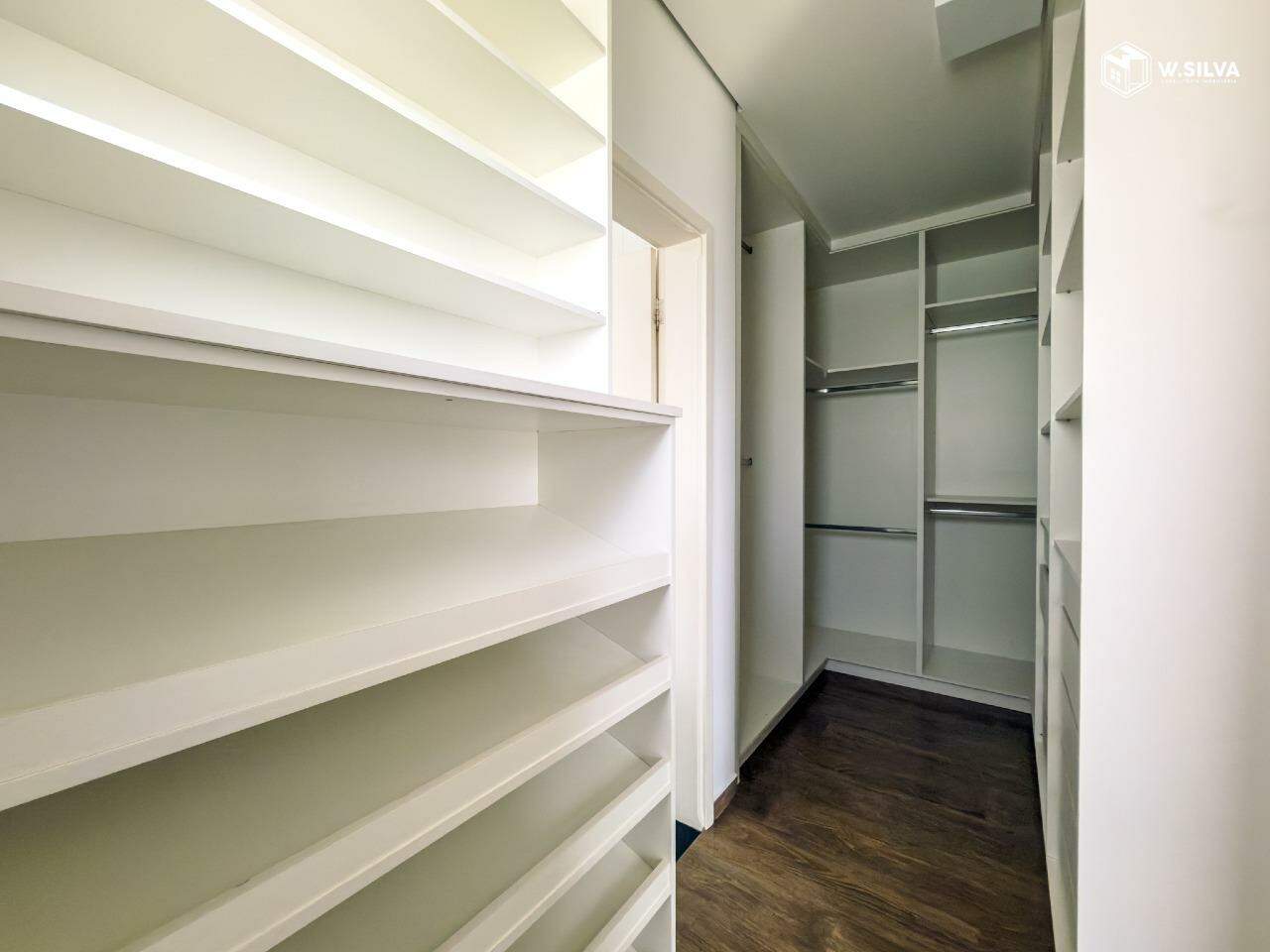 Casa em Condomínio à venda no Condomínio Amstalden Residence: